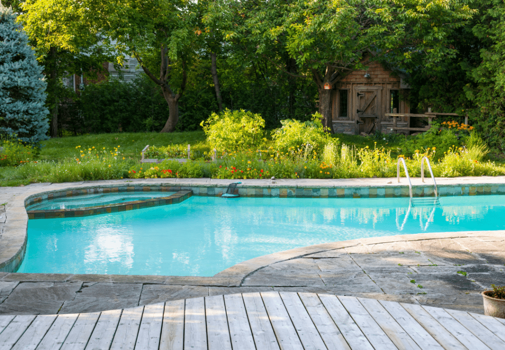 piscine plage bois